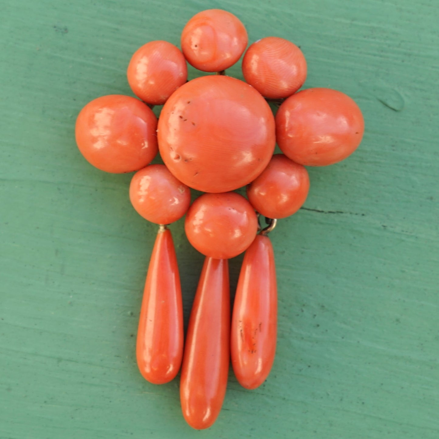 Large Victorian Coral Brooch With Coral Drops
