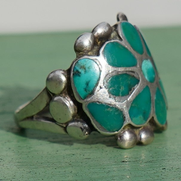 Vintage Zuni Turquoise Flower Inlay Ring