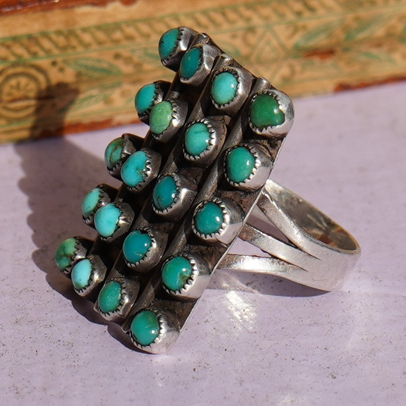 Vintage Sterling Silver Snake Eye Turquoise Ring