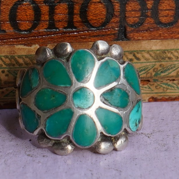 Vintage Zuni Turquoise Flower Inlay Ring