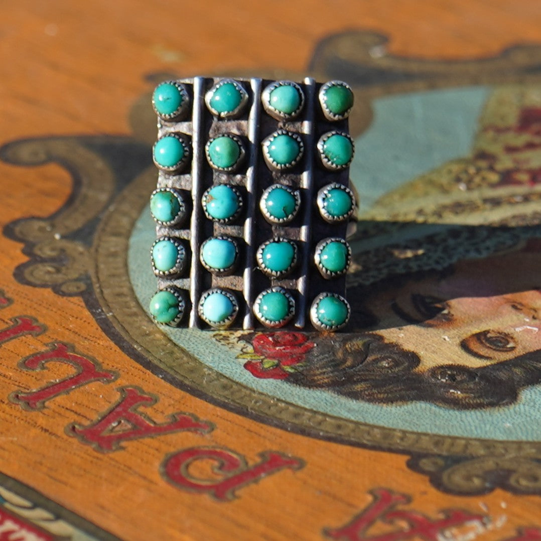 Vintage Sterling Silver Snake Eye Turquoise Ring