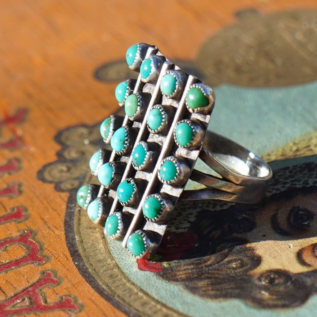 Vintage Sterling Silver Snake Eye Turquoise Ring